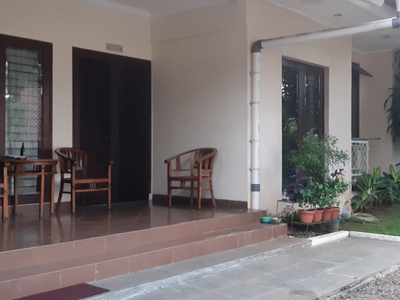 Dijual Rumah Asri Super Luas Di Cipete Selatan