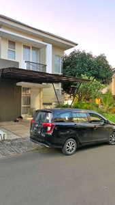 Dijual Rumah bagus dan siap huni di Cluster Urbana Place Ciputat