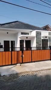 Dijual Rumah Bagus Di Bukit Nusa Indah, Jl Rajawali Ciputat Tange