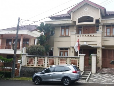 Disewa Rumah Bagus Di Jl Murai, Bintaro Jaya