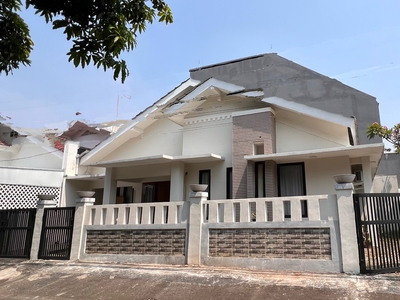 Dijual Rumah Bagus Di Kasuari Bintaro Jaya Sektor 9