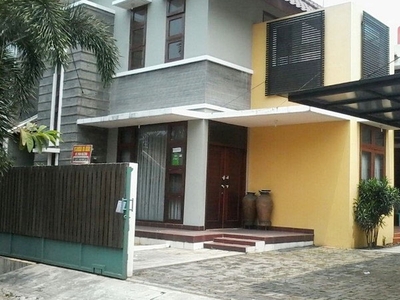 Rumah Bagus Di Puyuh Barat, Bintaro Jaya
