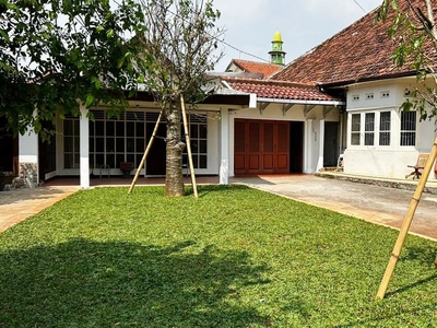Dijual Rumah Bagus Di Sindanglaya Menteng Jakarta Pusat