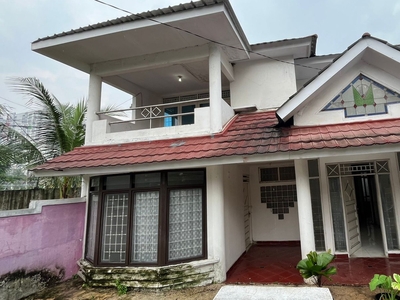Dijual Rumah Bagus Di Villa Bintaro Regency , Pondok Aren Kota Ta