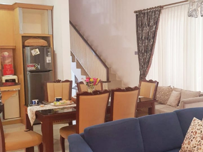 Dijual Rumah Bagus Furnished Di Kebayoran Essence Bintaro Tangera