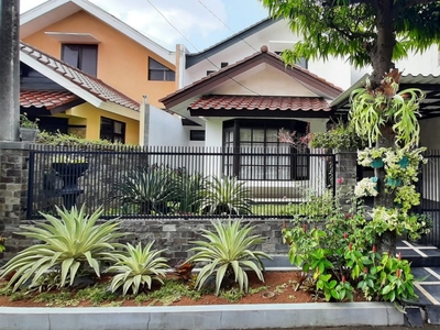 Dijual RUMAH BAGUS HARGA NEGO SAMPAI DEAL DI BINTARO JAYA SEKTOR