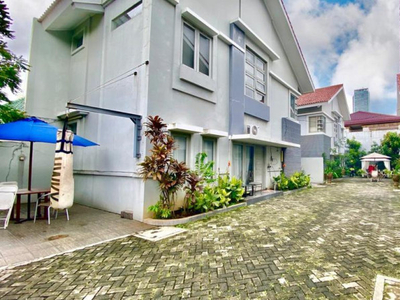 Rumah Bagus Di Kawasan Elite Daerah Segitiga Emas Harga Nego di Menteng Jakarta Pusat