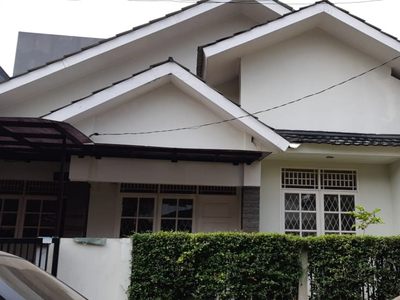 Dijual Rumah Bagus, Sangat Siap Huni Di Bintaro Sektor 9