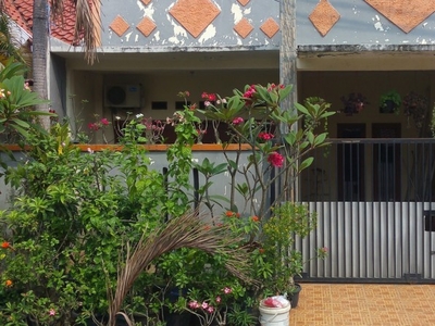 Rumah bagus siap huni berharga murah di Cluster Taman Sari Harapan Indah