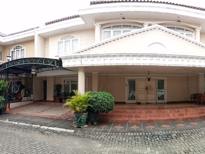 Dijual Rumah bagus siap huni di ciputat