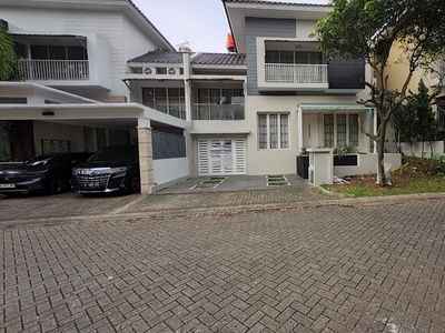 Dijual Rumah Bagus Siap Huni di Kebayoran Garden Bintaro Jaya Sek