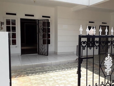 Dijual Rumah Bagus,siap huni di Pesanggrahan Permai Jakarta Selat