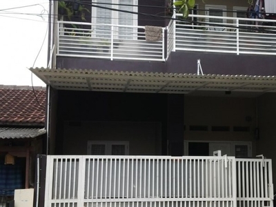 Dijual Rumah bagus,siap huni di Puri Bintaro Hijau Pondok Aren