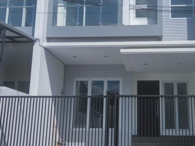 Dijual Rumah Baru minimalis 2 lantai ,Harga Nego ,Lokasi Ok di Su