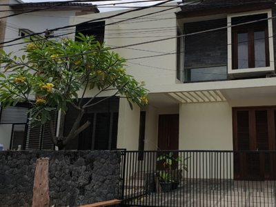 Disewa Rumah Baru,siap huni di Bintaro Jaya 5