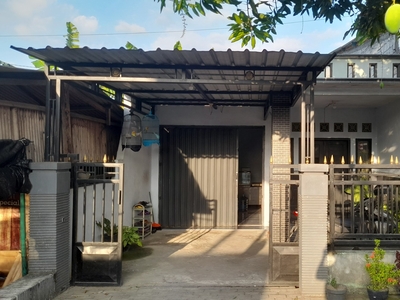 Dijual Rumah Berpagar Ceweng Seberang Sungai Ceweng Samping Jalan
