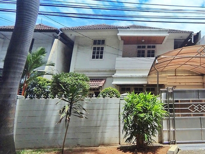 Dijual Rumah bisa untuk usaha di Kelapa Nias Raya Kelapa Gading J