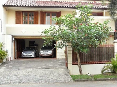 Dijual Rumah Cantik, Guest House dalam perumahan di sektor 9