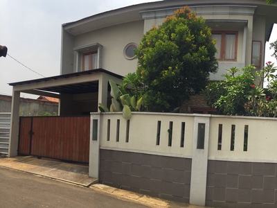 Rumah Cantik Siap Huni di Kesehatan Bintaro Jakarta Selatan