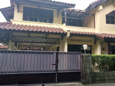 Dijual Rumah cantik siap huni di lebak bulus