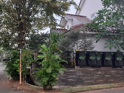 Dijual Rumah Cantik,dalam cluster di Bintaro Jaya Sektor 9