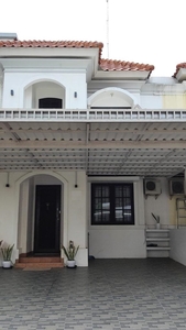 Dijual Rumah Modern Clasic Diarea Puri Bintaro Jaya 2 Lantai Deka