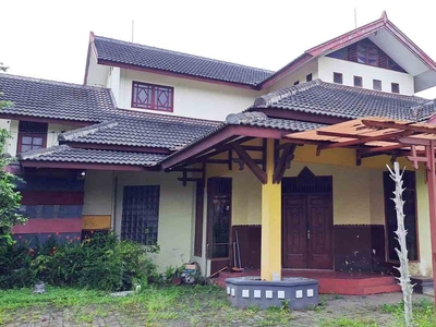 Rumah di Gamping Kidul Kec.Gamping, Sleman Yogyakarta, 2 Lantai, Luas tanah 1500 m2