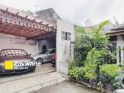 Dijual Rumah di Kebayoran Lama, Jakarta Selatan, Lokasi Strategis