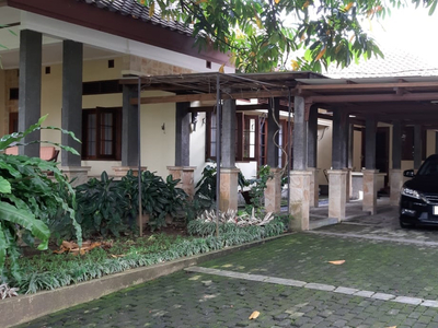 Rumah di Perumahan Barangsiang Indah, Bogor
