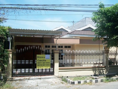 Disewa Rumah di Raya Kutisari Indah Surabaya Selatan, Terawat, Ro