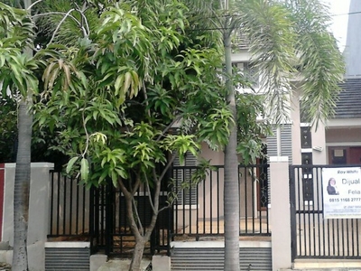 Disewa Rumah di sewa cluster aralia di harapan indah 2,bekasi bar