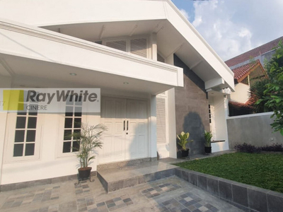 Dijual Rumah elegant baru renovasi di Pondok Indah