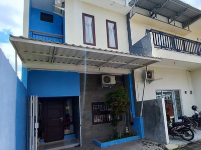 Rumah Full Furnished di Perumahan Wojo Residence dekat STTKD & Ring road Selatan.