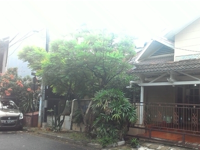 Rumah Furnish di lingkungan Terdepan Bintaro jaya