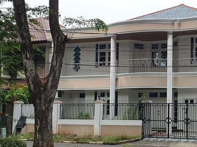 Dijual Rumah Gading Kirana, Kelapa Gading Luas 15x20m2