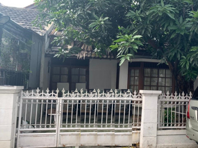 Dijual Rumah Hitung Tanah di Bintaro Jaya 4