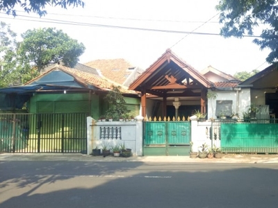 Dijual Rumah Jalan Utama Pesanggrahan Raya Tanah Besar Jakarta Se