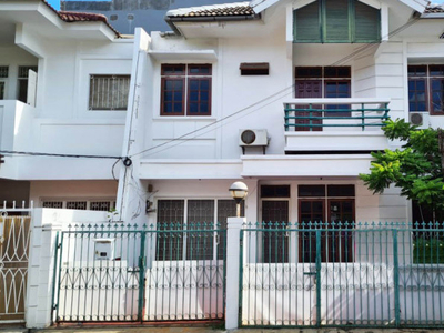 Disewa Rumah Janur Elok, Luas 9x17m2