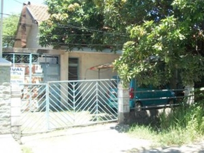 Dijual Rumah Jelek, Hitung Tanah, Row Jalan Lebar, Jalan Depan Pa