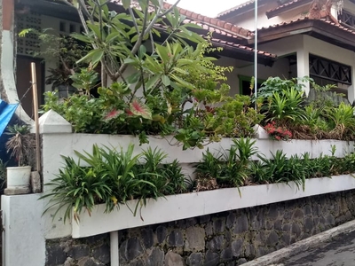 Rumah Komplek Mnimalis Harga Murah di Cihanjuang Bandung