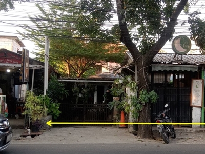 Rumah Lama Dengan Kavling Luas di Kramat Jati Jakarta Timur