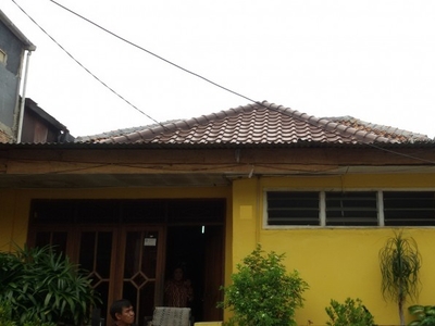 Rumah Lebar di daerah Kwitang