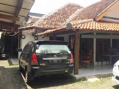 Dijual Rumah Lokasi bagus tengah kota, Salemba Tengah Luas 777m2