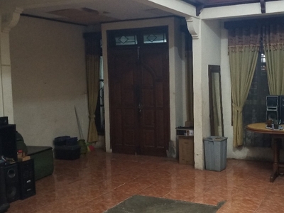 Dijual Rumah Lokasi Strategis dengan Bangunan Kokoh Bintaro Jaya