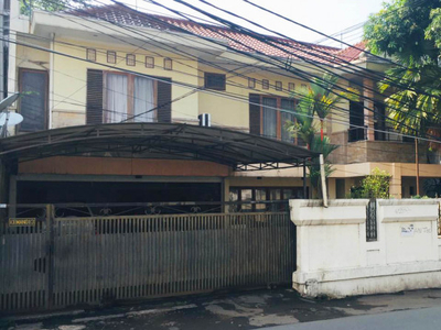 Dijual Rumah Lokasi Strategis Taman Dpn Belakang Jl Bangka, Luas