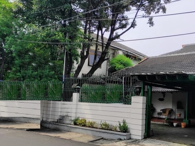 Dijual Rumah Luas Diarea Sukabumi Selatan Kebon Jeruk, Akses Toll