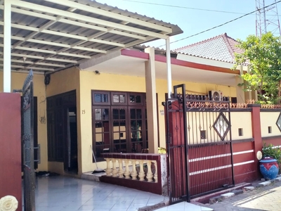 Rumah Luas Jalan Simpang Darmo Permai Selatan Surabaya