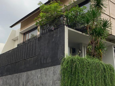 Dijual Rumah Mewah Bagus Harga OK di Cilandak Jakarta Selatan