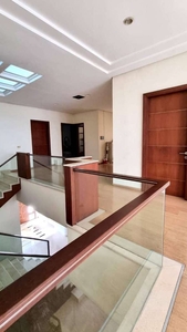 Dijual Rumah Mewah Cakep 2.5 lantai di Kelapa Gading Jakarta Utar