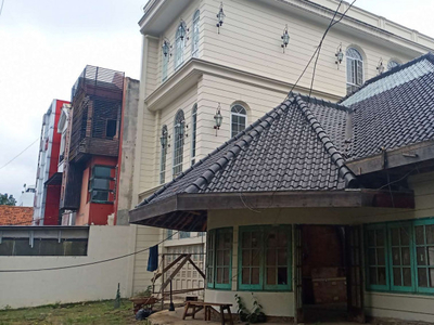 Dijual Rumah Mewah di Sukajadi Bandung